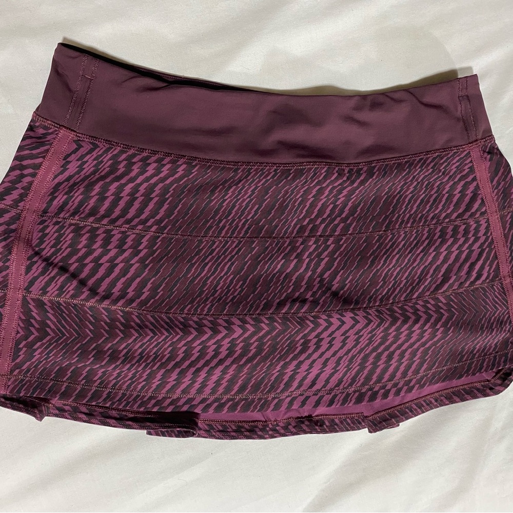 Lululemon pace Bordeaux skirt size 10 nwot